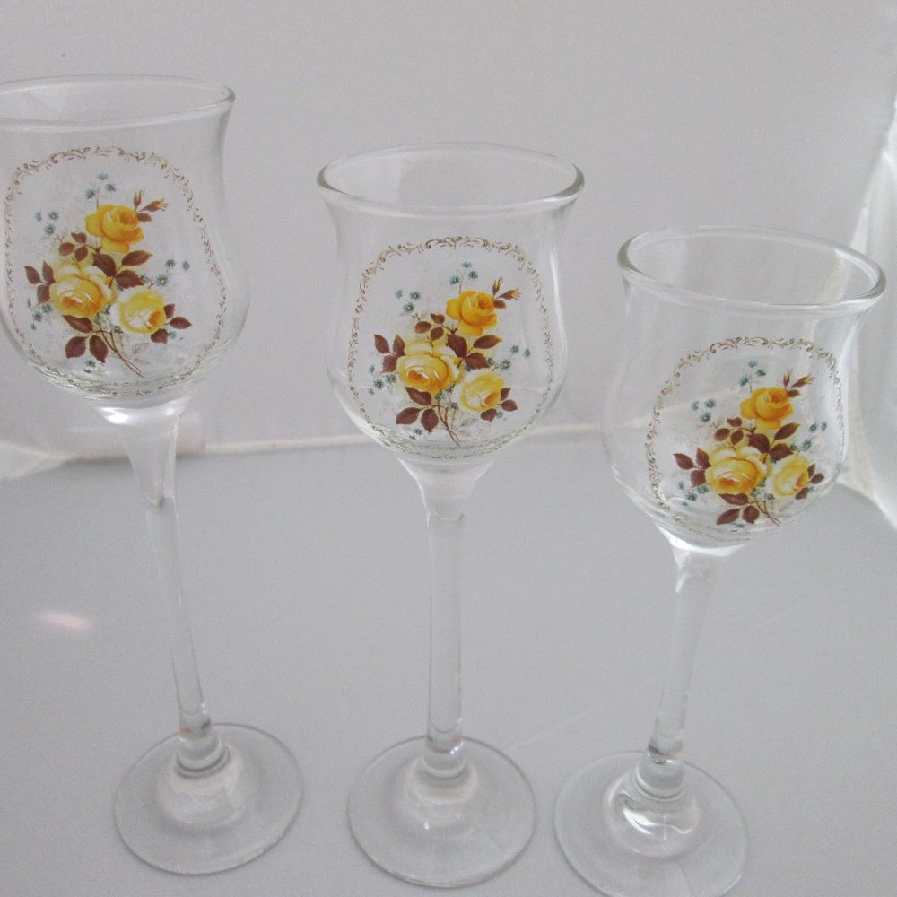 5/$30 Set of 3 candleholders yellow flowers